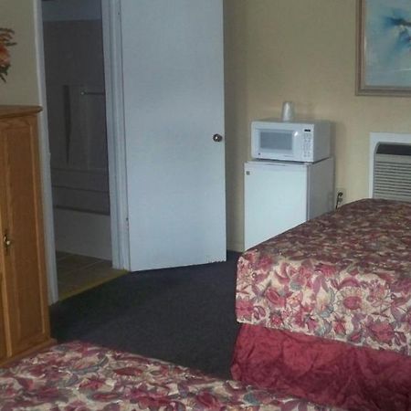 Catalina Airport Motel Avon Eksteriør billede